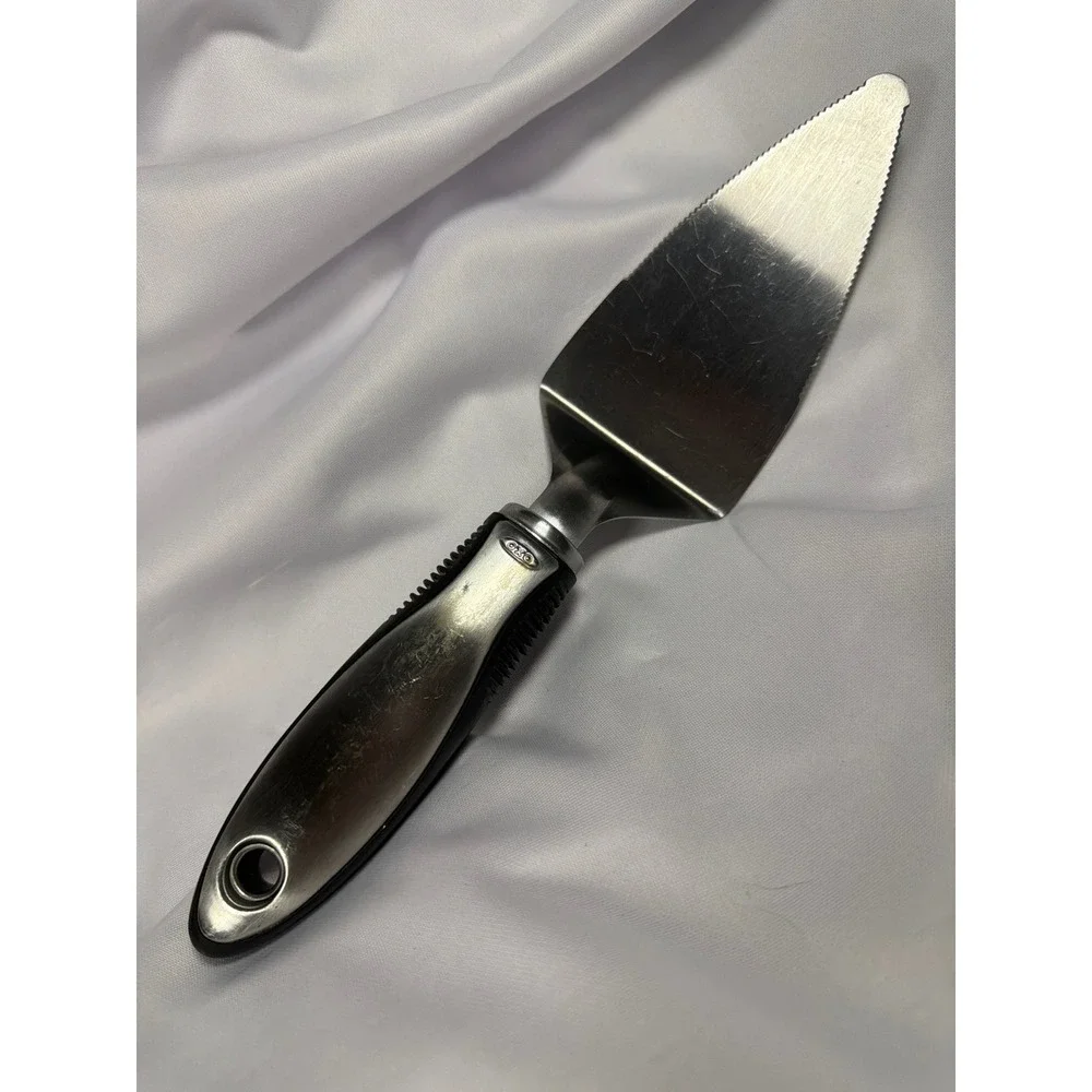OXO Good Grips Steel Pie Server Stainless Steel Serrated Edge Cake Slicer Black